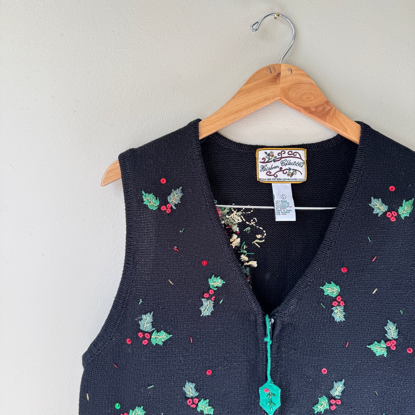 Vintage Mistletoe & Stockings Cardigan Sweater Vest (L)