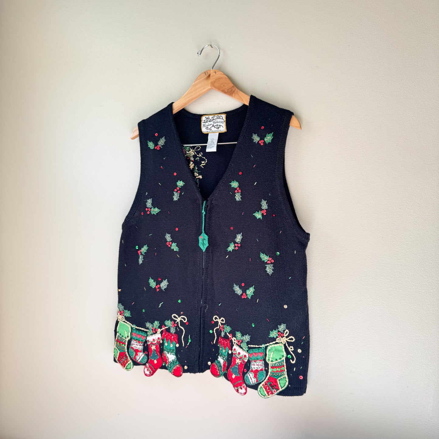 Vintage Mistletoe & Stockings Cardigan Sweater Vest (L)