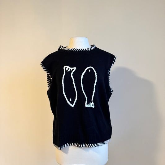 Sleeveless Fish Pattern Sweater (L)