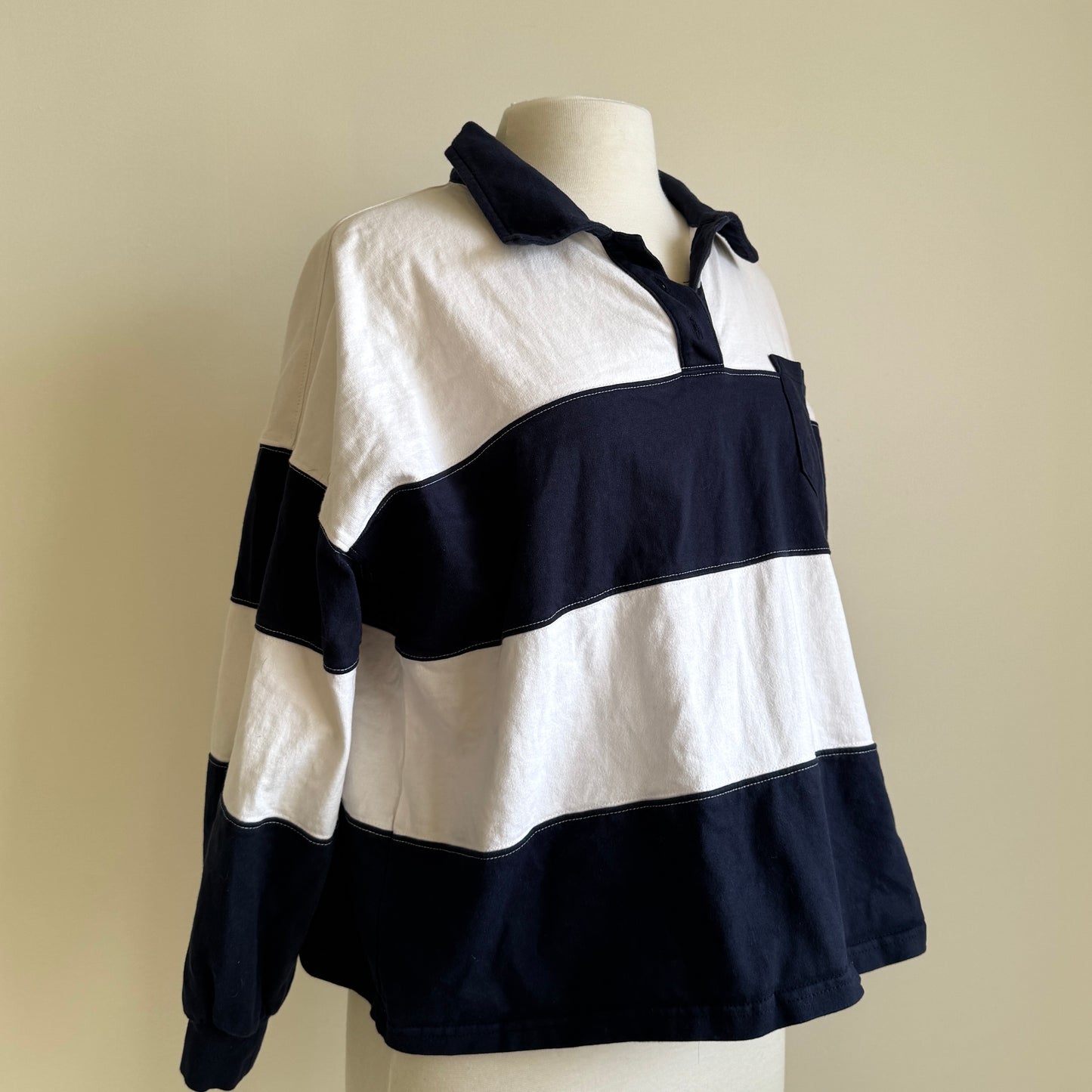 Black & White Cropped Rugby Shirt (L)