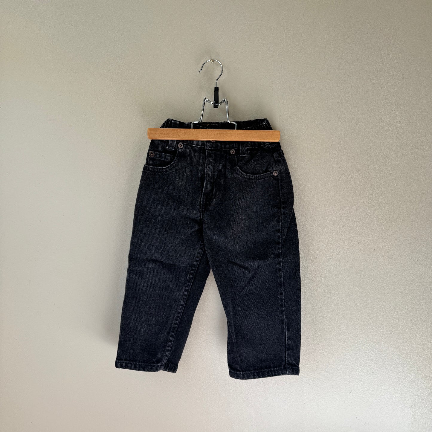 Vintage 566 Orange Tab Black Loose Fit Levi’s (3T)