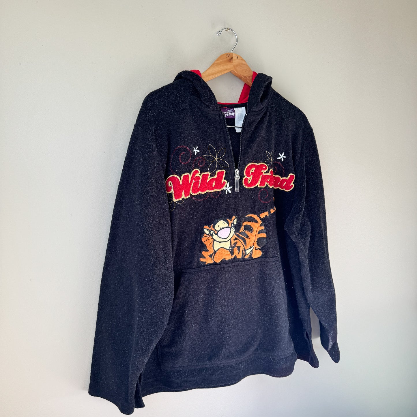 Vintage Disney “Wild Friend” Tigger Sweater (2XL)