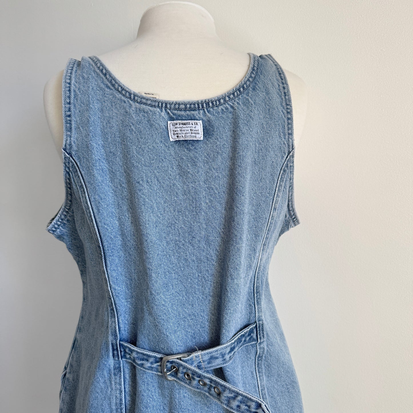 Levi’s light wash denim dress