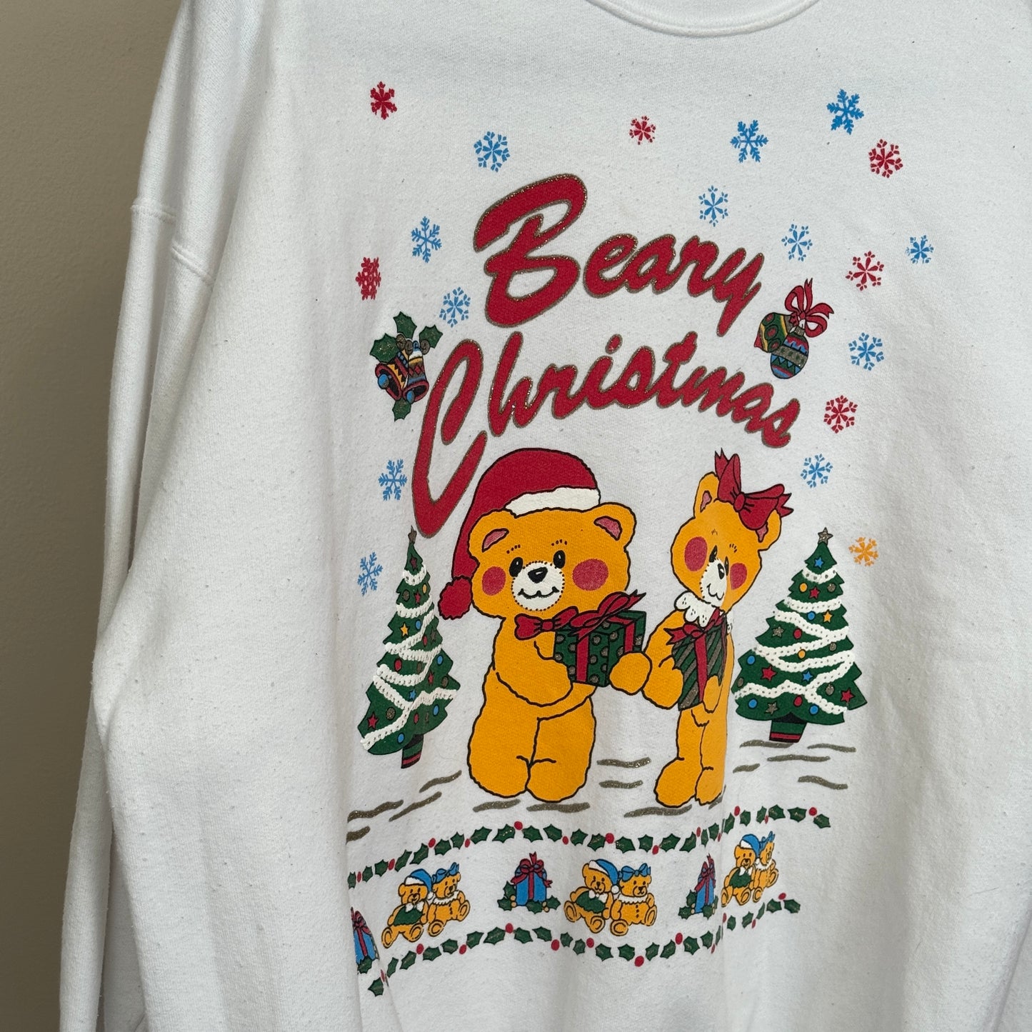 A “Beary Christmas” White Fleece Sweater with Puffy Paint & Gel Details (L)