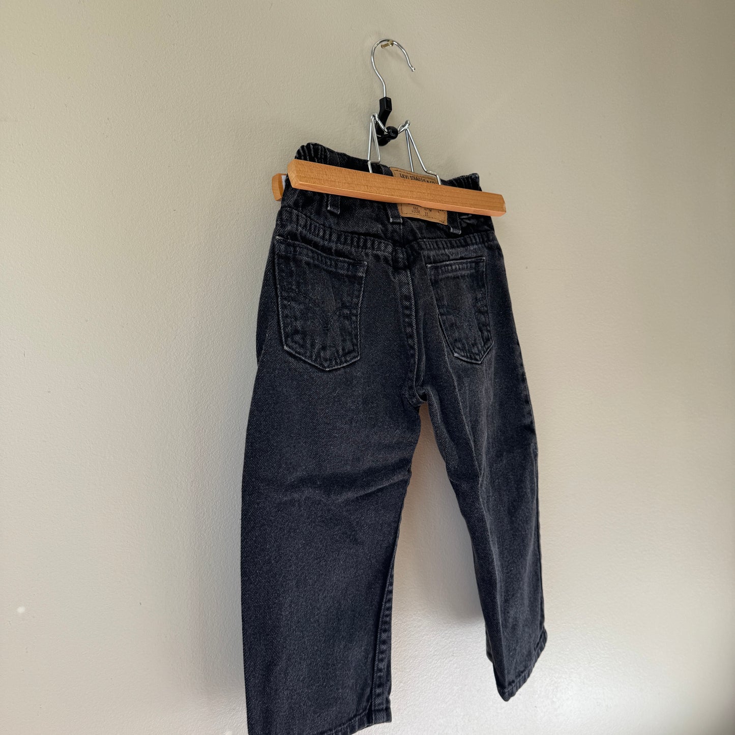 Vintage 566 Orange Tab Black Loose Fit Levi’s (3T)